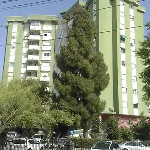 Piso Muy Amplio En . Málaga
